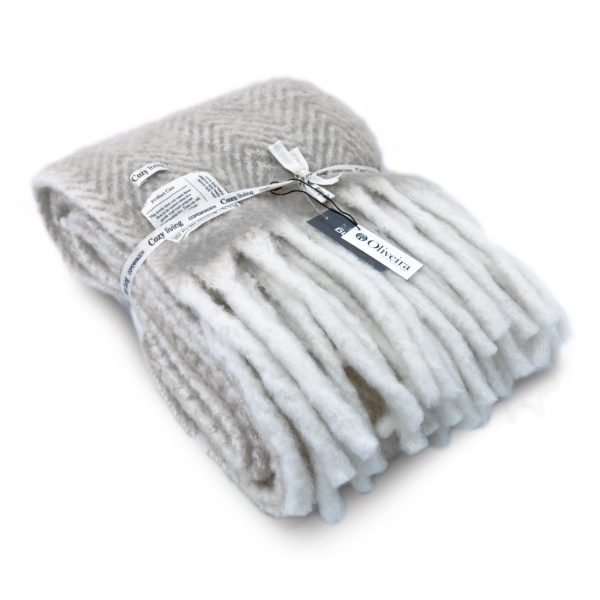 Oliveira Super Soft Throw grey