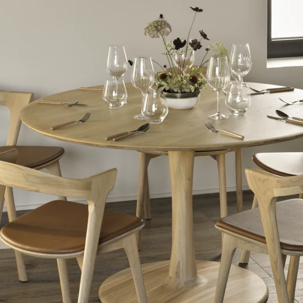 Solid Natural Oak Wood Round Dining Table furniture shop buy algarve tavira decor