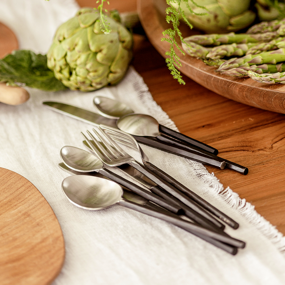 Four Piece Silver Stainless Steel Cutlery Set with Matt Black Handles furniture homeware shop algarve