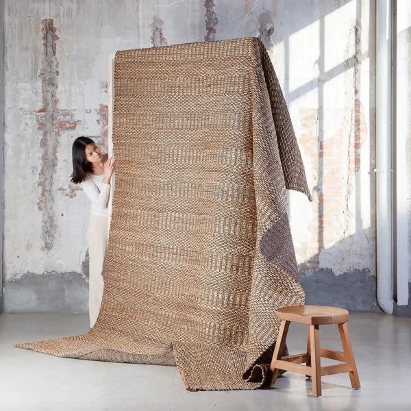 High Quality Hand Woven Jute Floor Rug - Image 2