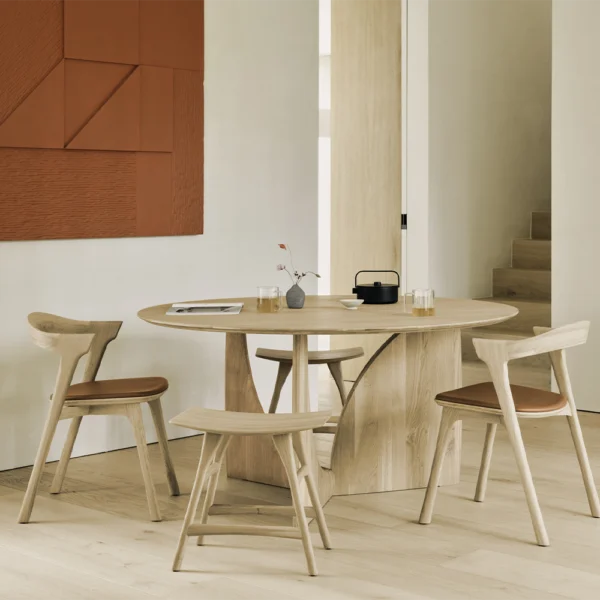 Stunning Oak Dining Table- Available in different Materials, Shapes and Sizes – Image 5