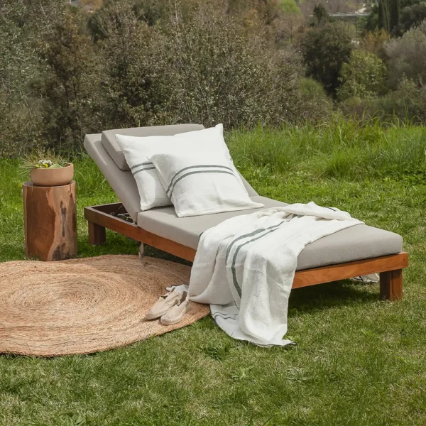 Reclaimed Sunbed Mattress - Available in Two Colours - Image 4