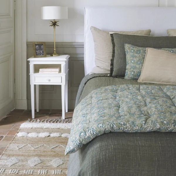 Timeless Antique Decor Style Bedside Table - Available in Two Colours - Image 4