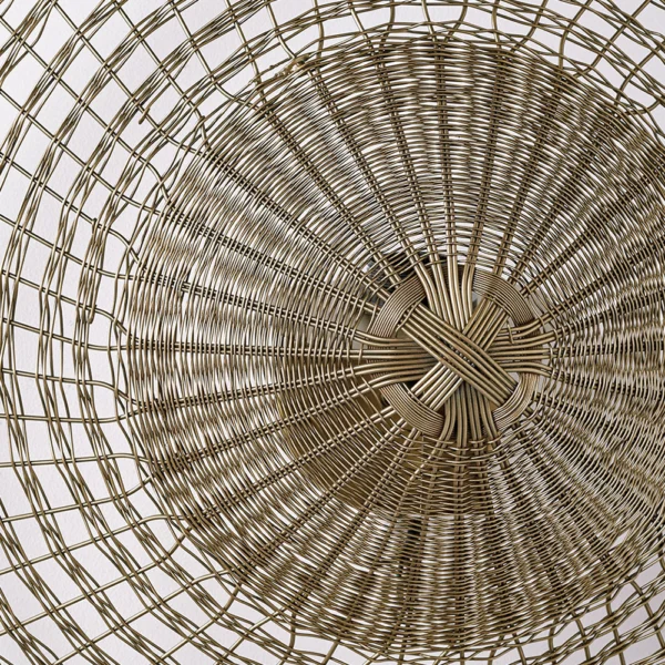 Elegant Handcrafted Wall Lamp - Image 2