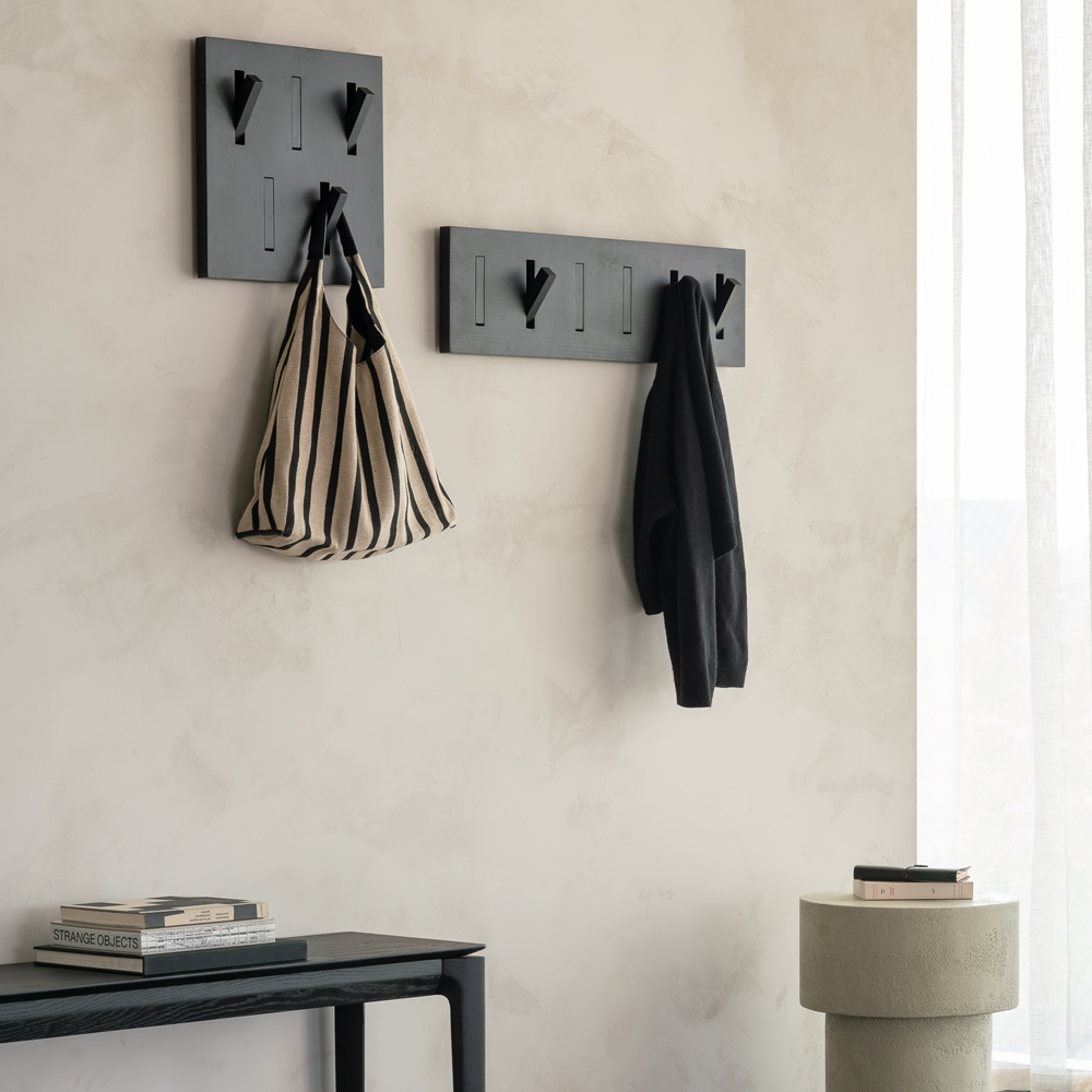 Oliveira decor coat rack