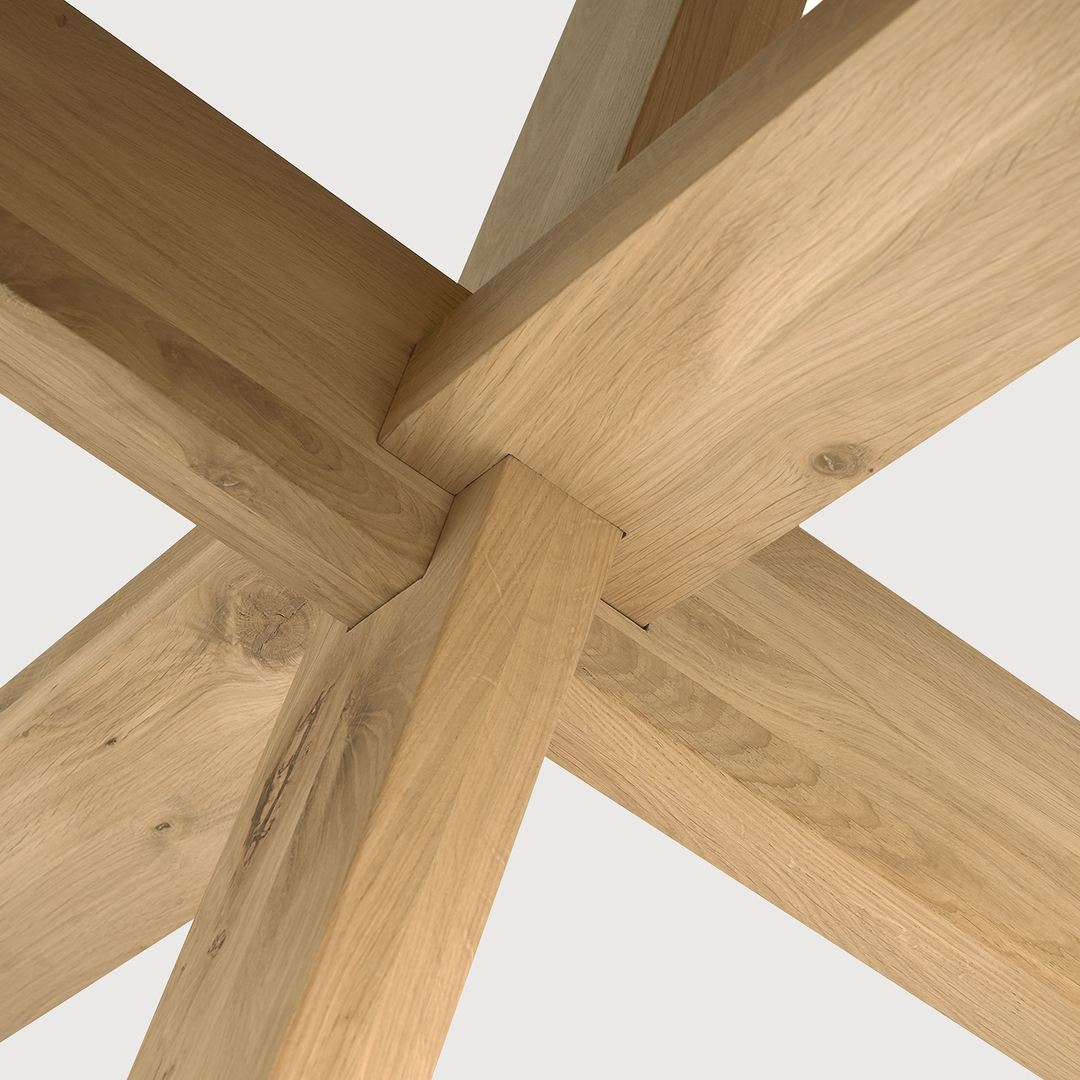 50164 - Circle dining table - Dining tables