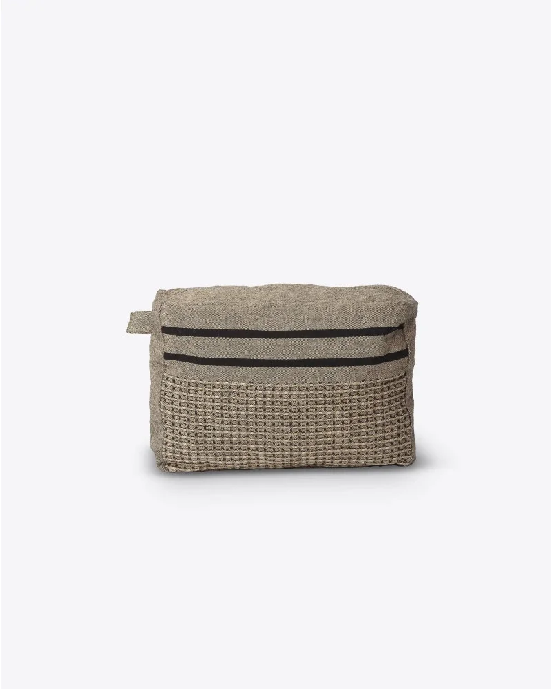 CHENNAI toiletry bag in recycled cotton in biscuit colour - 811051